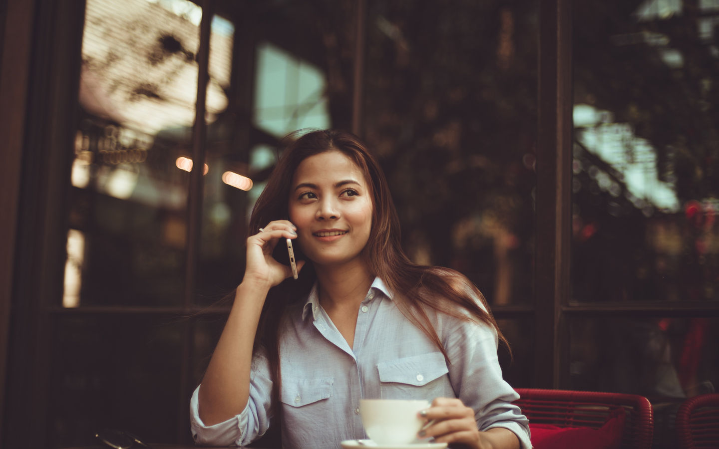 6 Tips for Safer Cell Phone Use