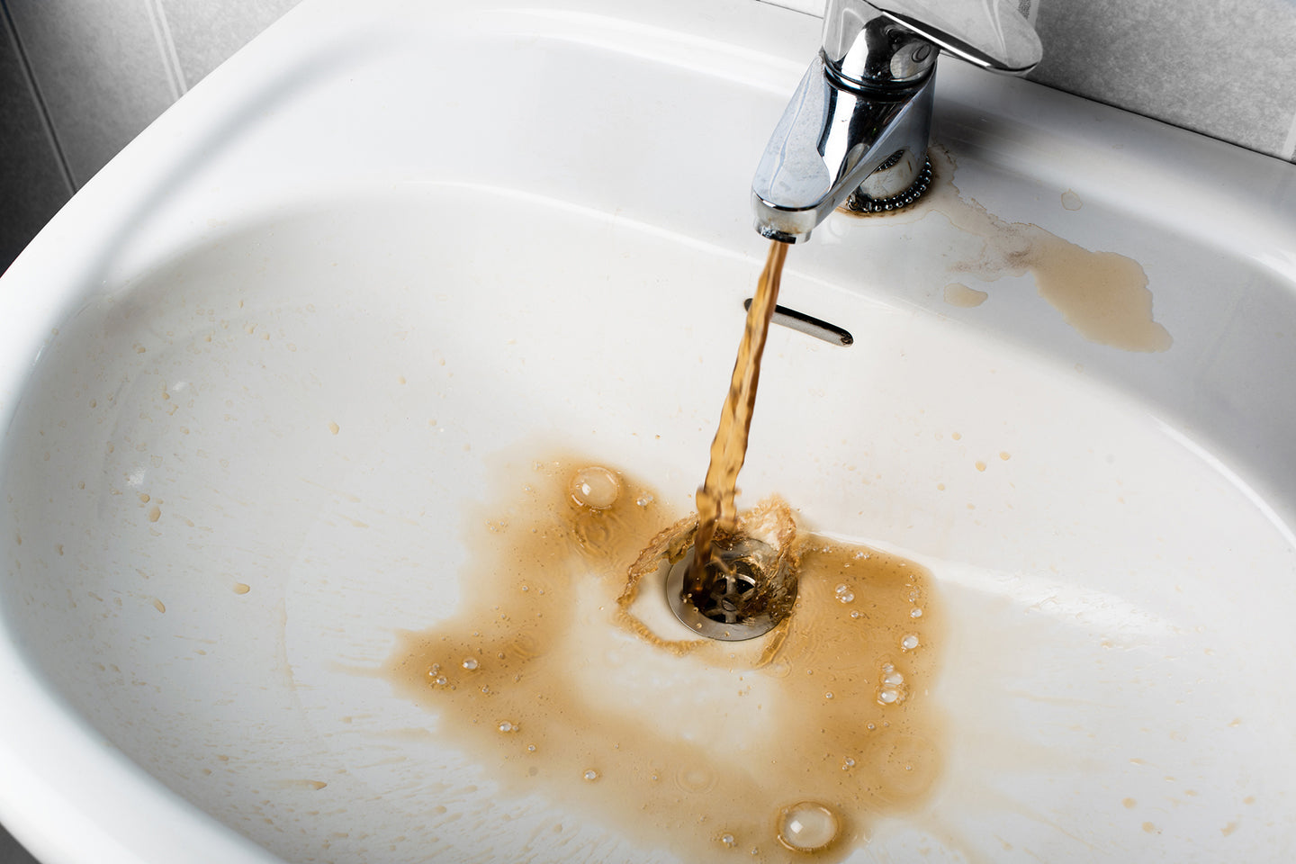 How to Drink Water After Flint