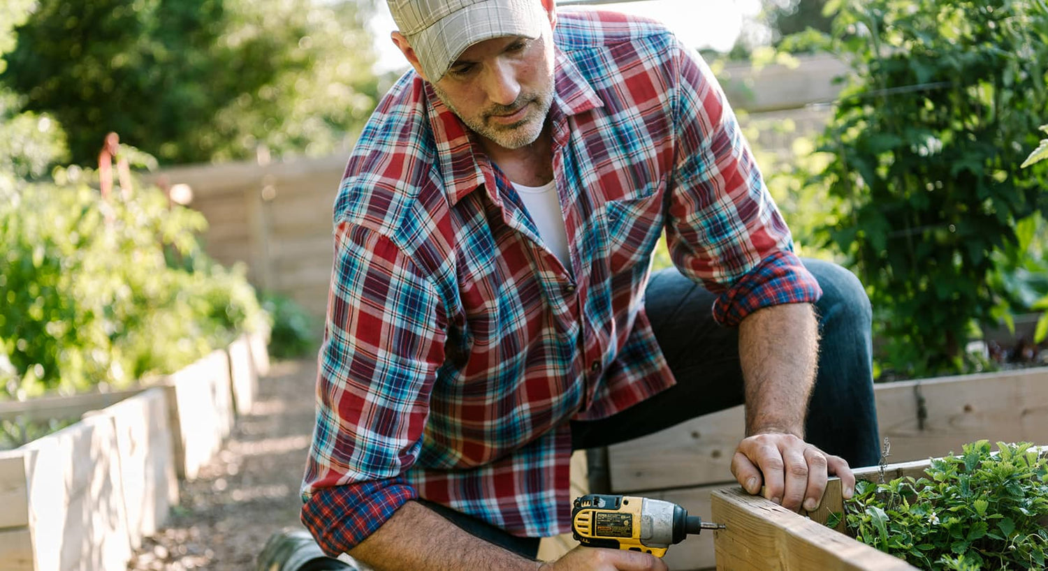 10 Expert Tips for Raised Garden Beds and Planters - Eartheasy