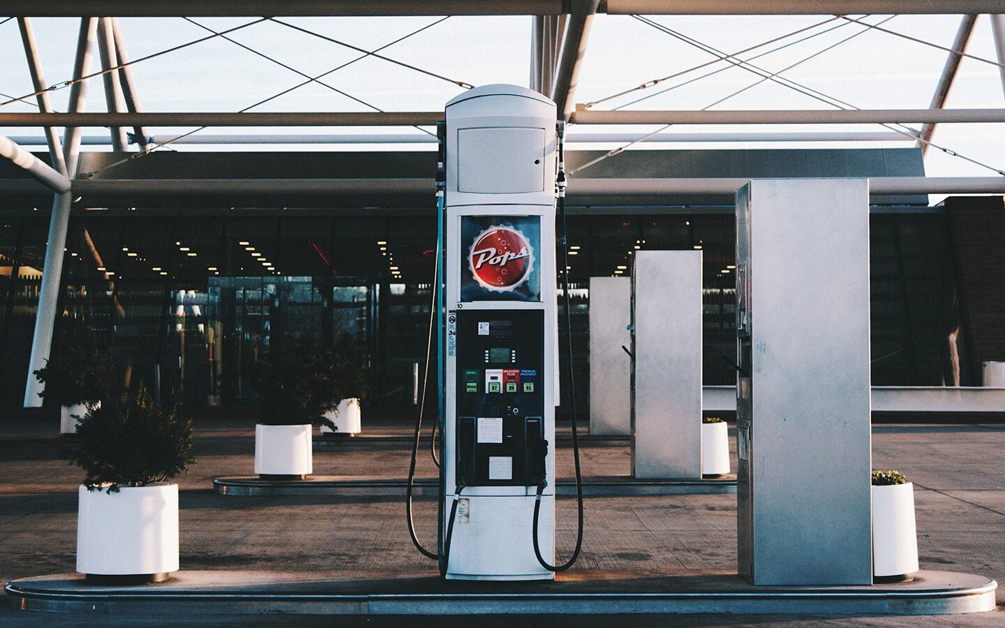 5 Best Ways to Save Gas This Summer - Eartheasy