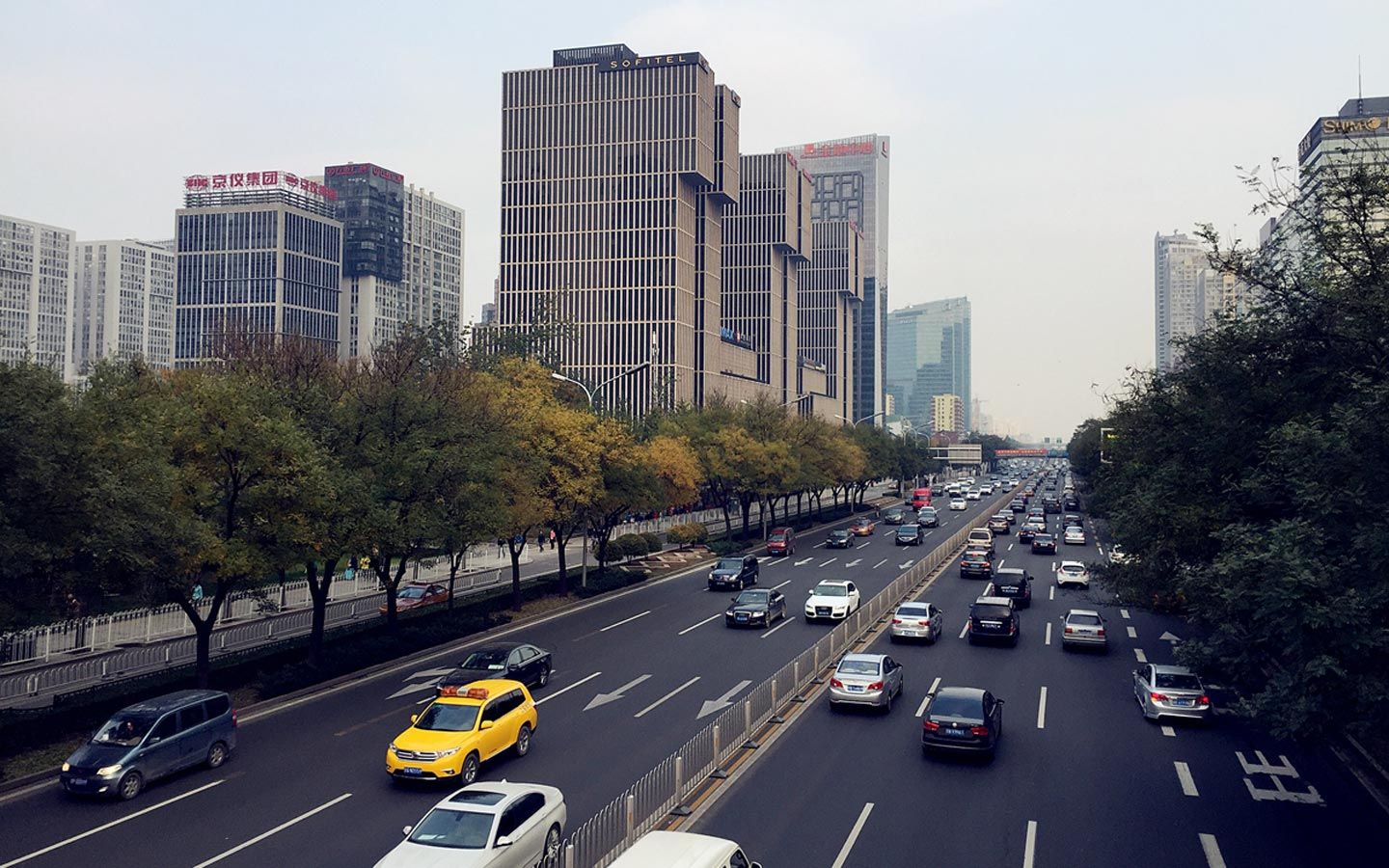 Google Hits the Road with a Self-Driving Prius
