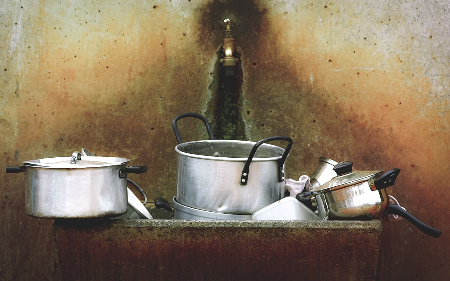 Healthy Cookware - Eartheasy