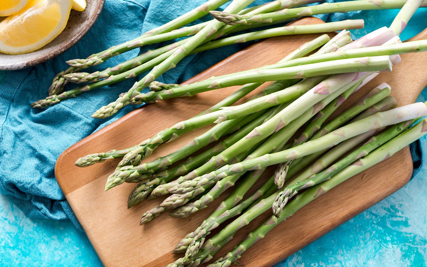 How to Prepare Your Asparagus Bed for Spring - Eartheasy