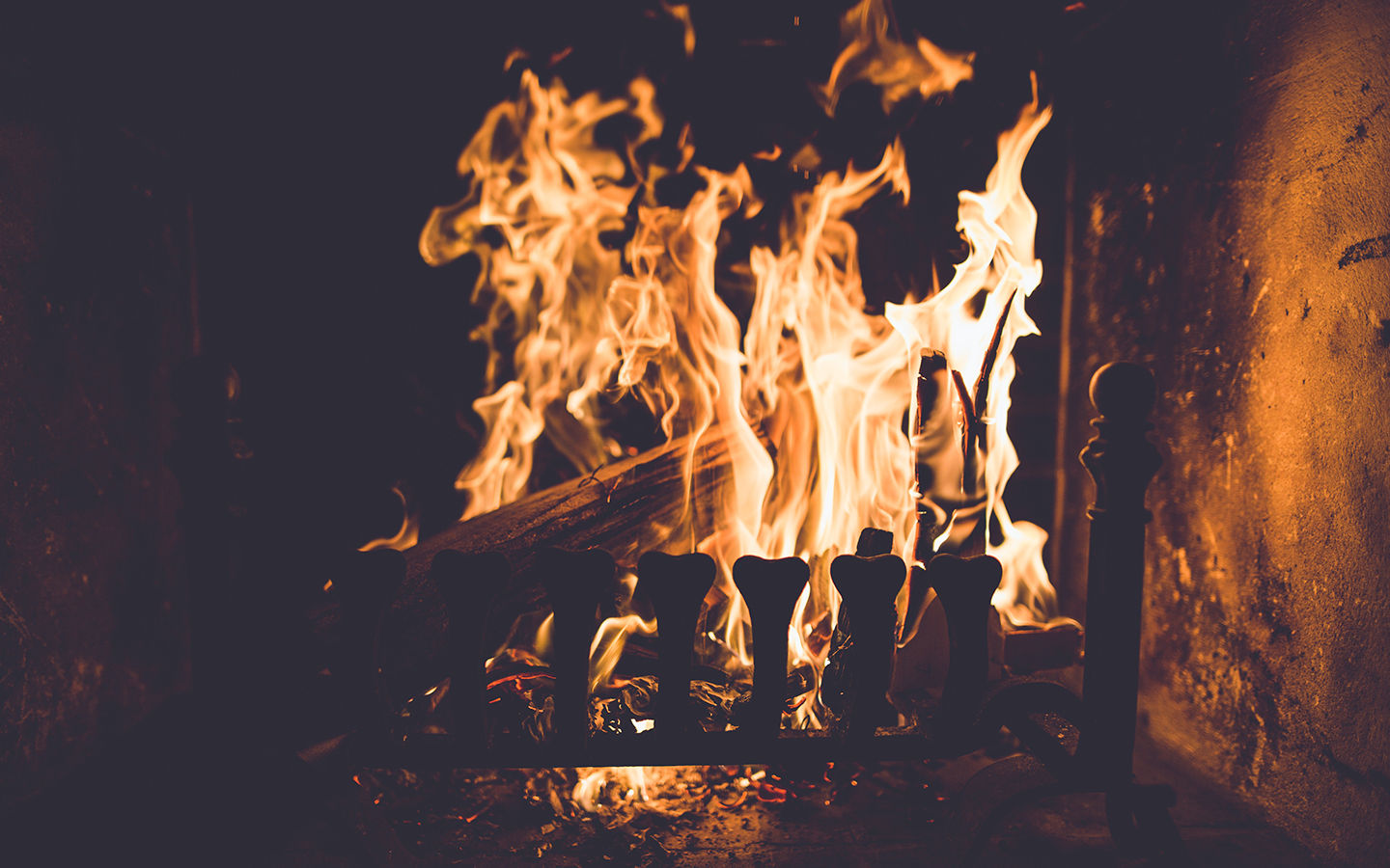 9 Great Wood Heating Tips