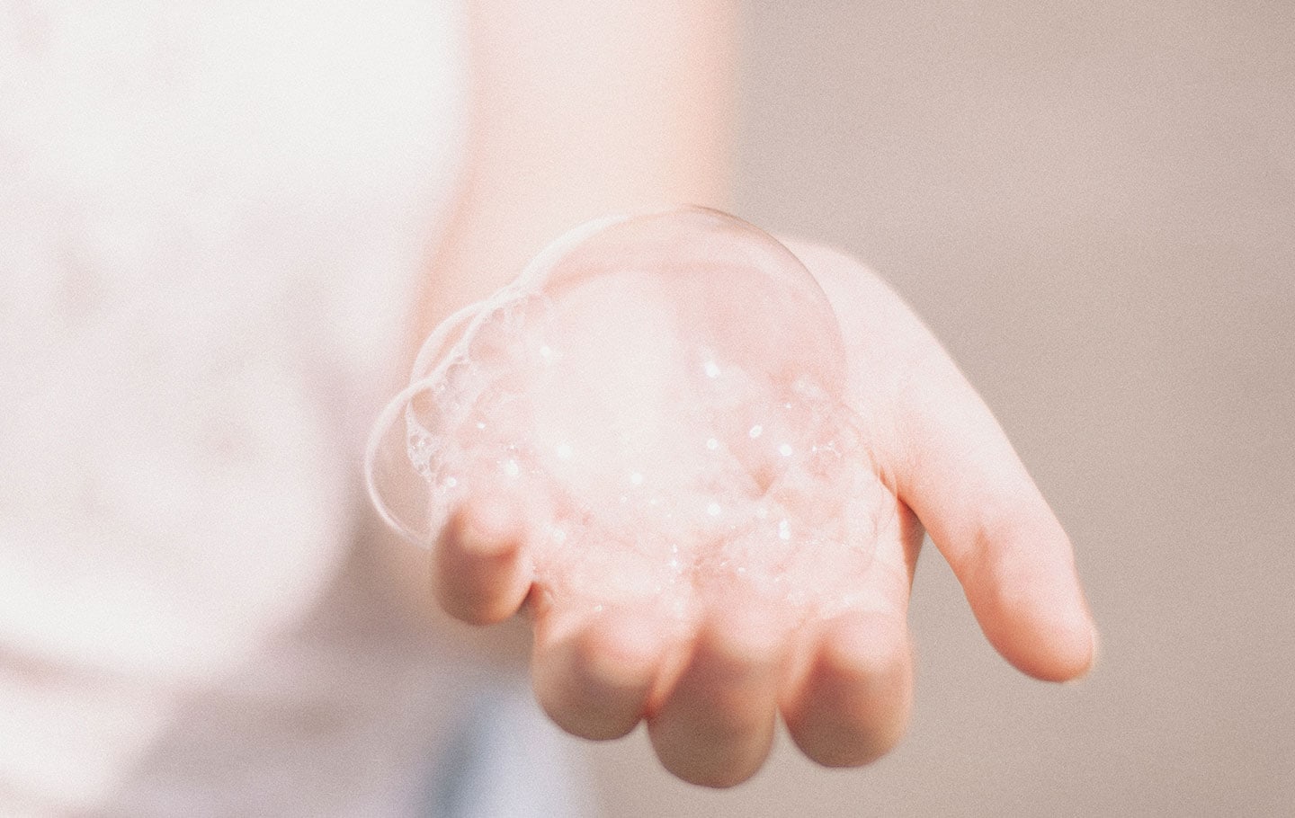 This Dermatologist Reveals Truth About What You’re Doing to Your Skin - Eartheasy