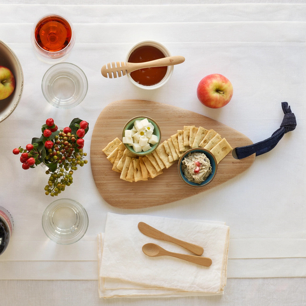 eartheasy Droplet Cutting Board