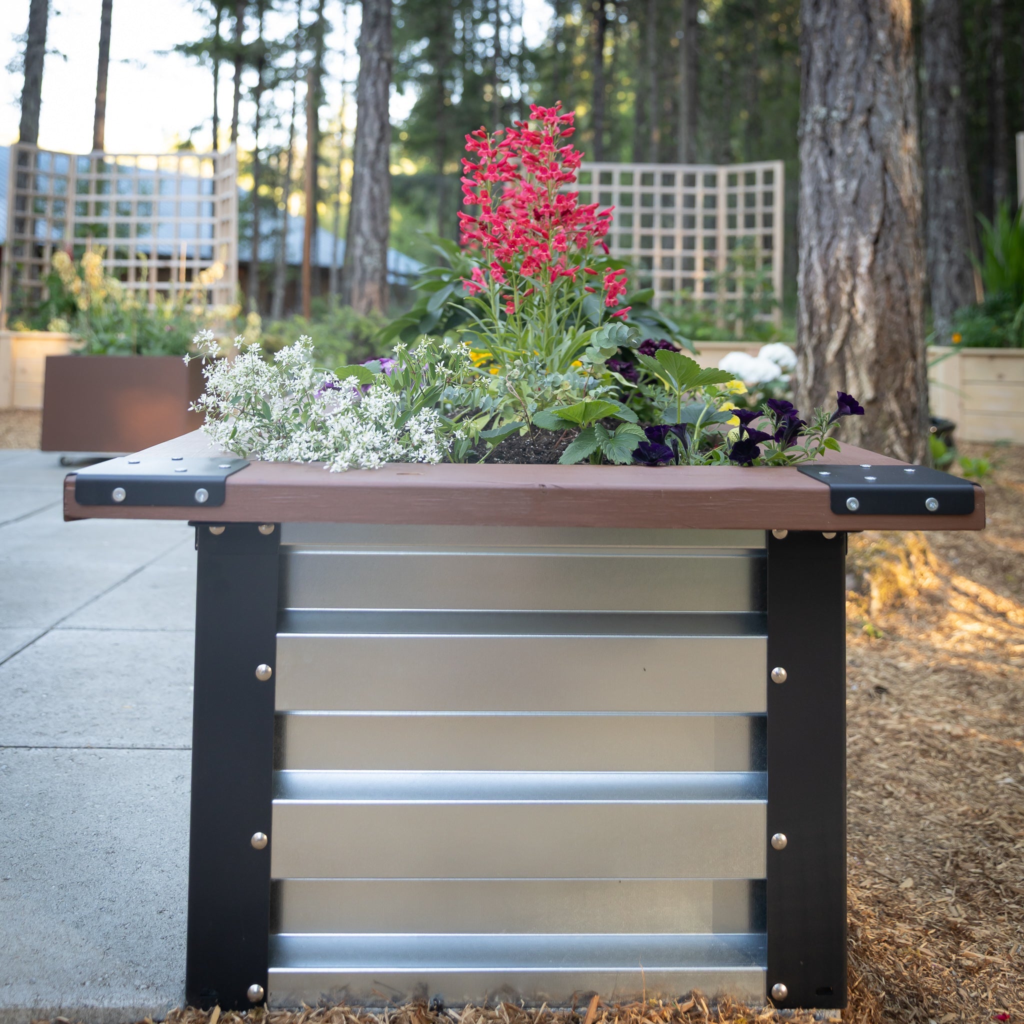 2' x 7' Galvanized Steel Raised Garden Bed Kit Chrome