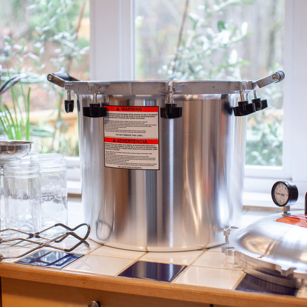 All-American Pressure Canner/Cooker - 41.5 quart | Eartheasy.com