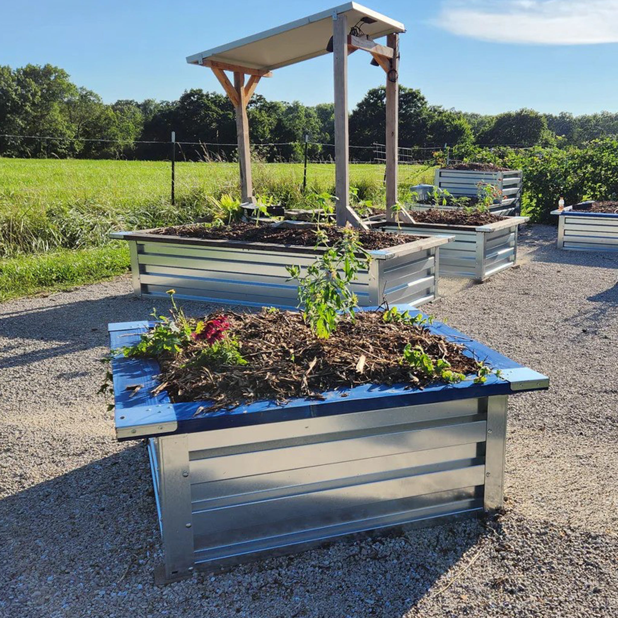 3.5' x 3.5' Galvanized Steel Raised Garden Bed Kit Black