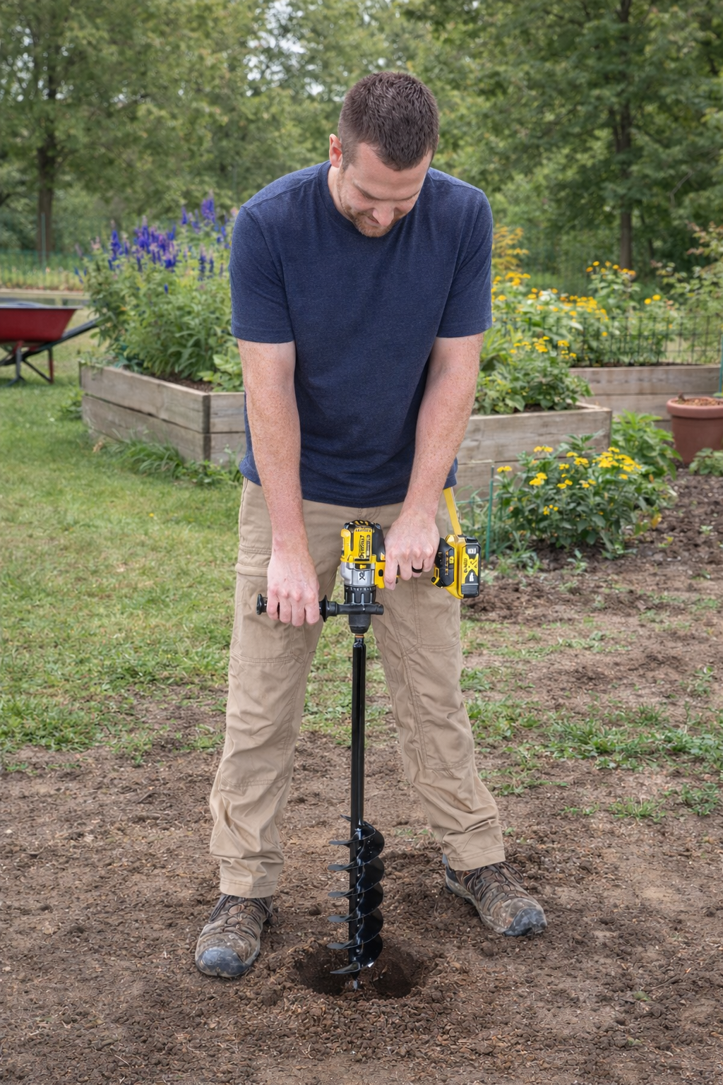 Planting & Digging Garden Auger - 4" x 28"