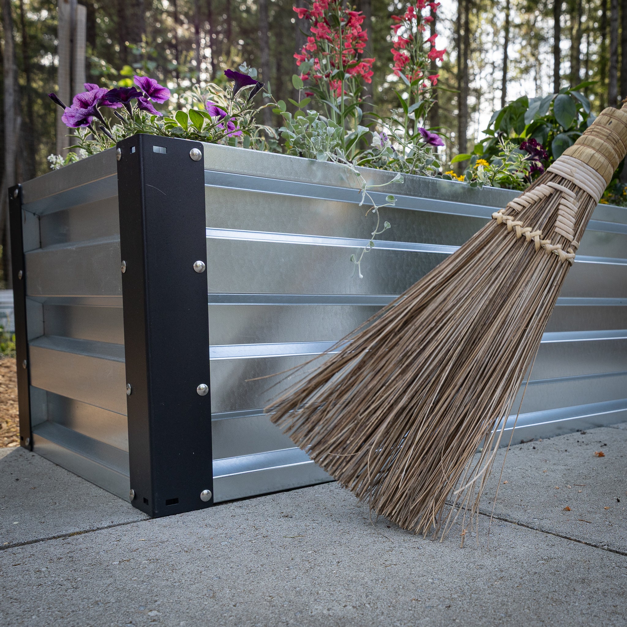 3.5' x 7' Galvanized Steel Raised Garden Bed Kit
