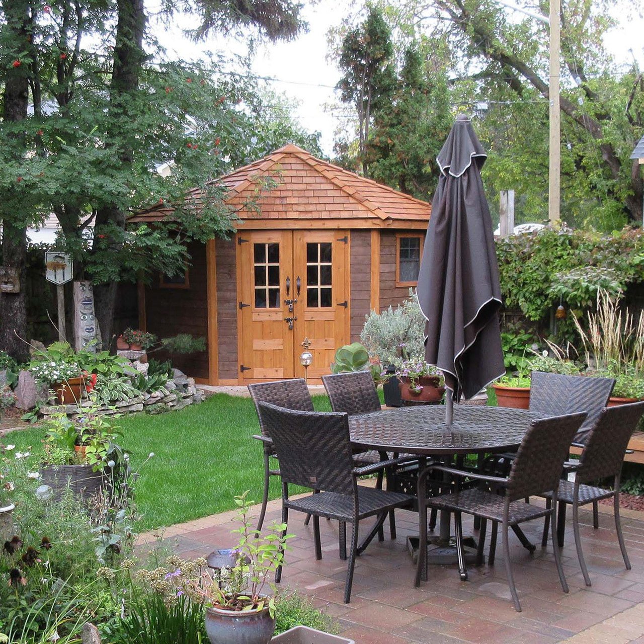 9' x 9' Western Red Cedar – Penthouse Shed option3