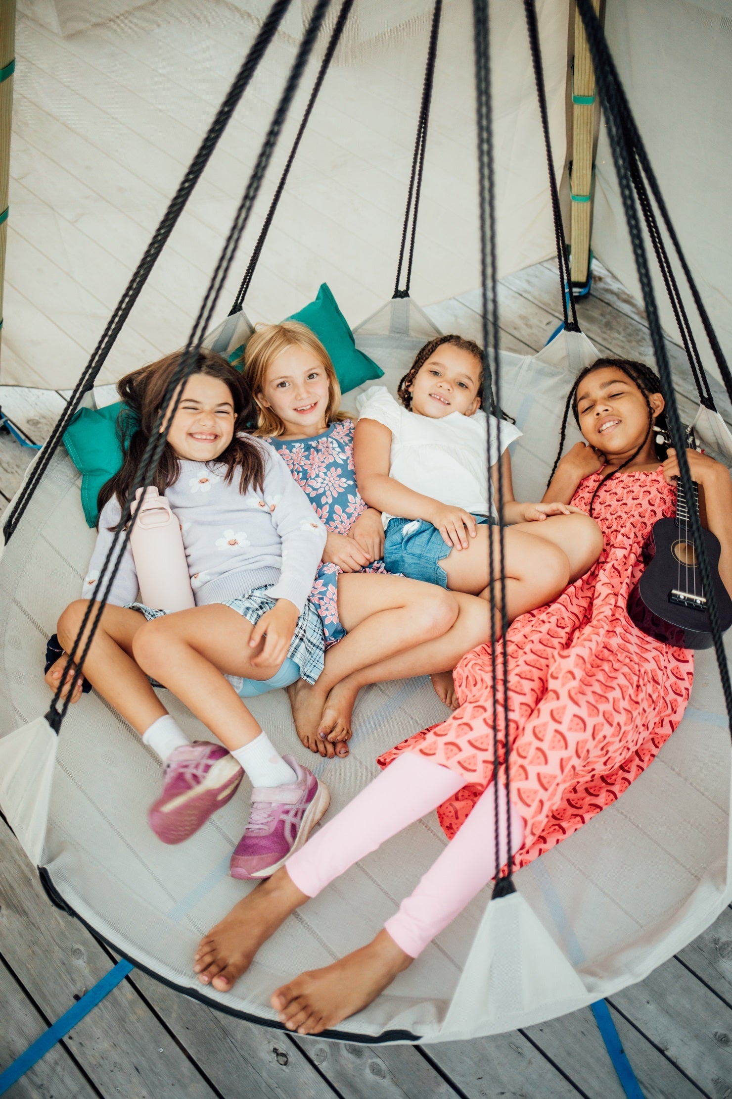 Bijou Nest Outdoor Shade Canopy & Hover Swing