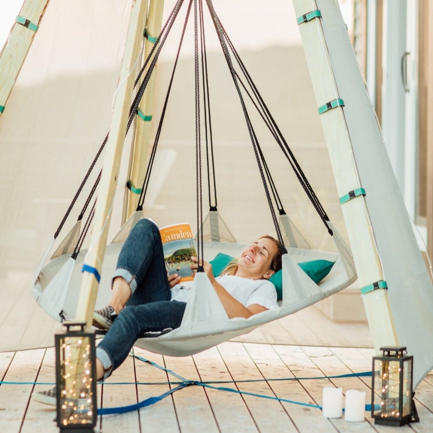 Bijou Sky Hover Swing