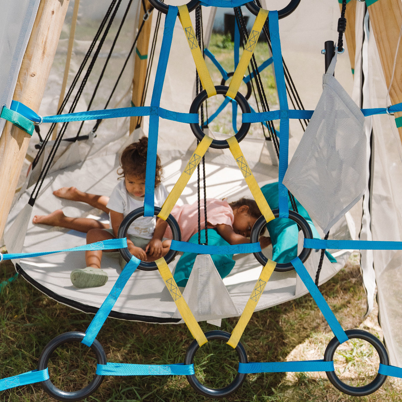 Bijou Sky Hover Swing