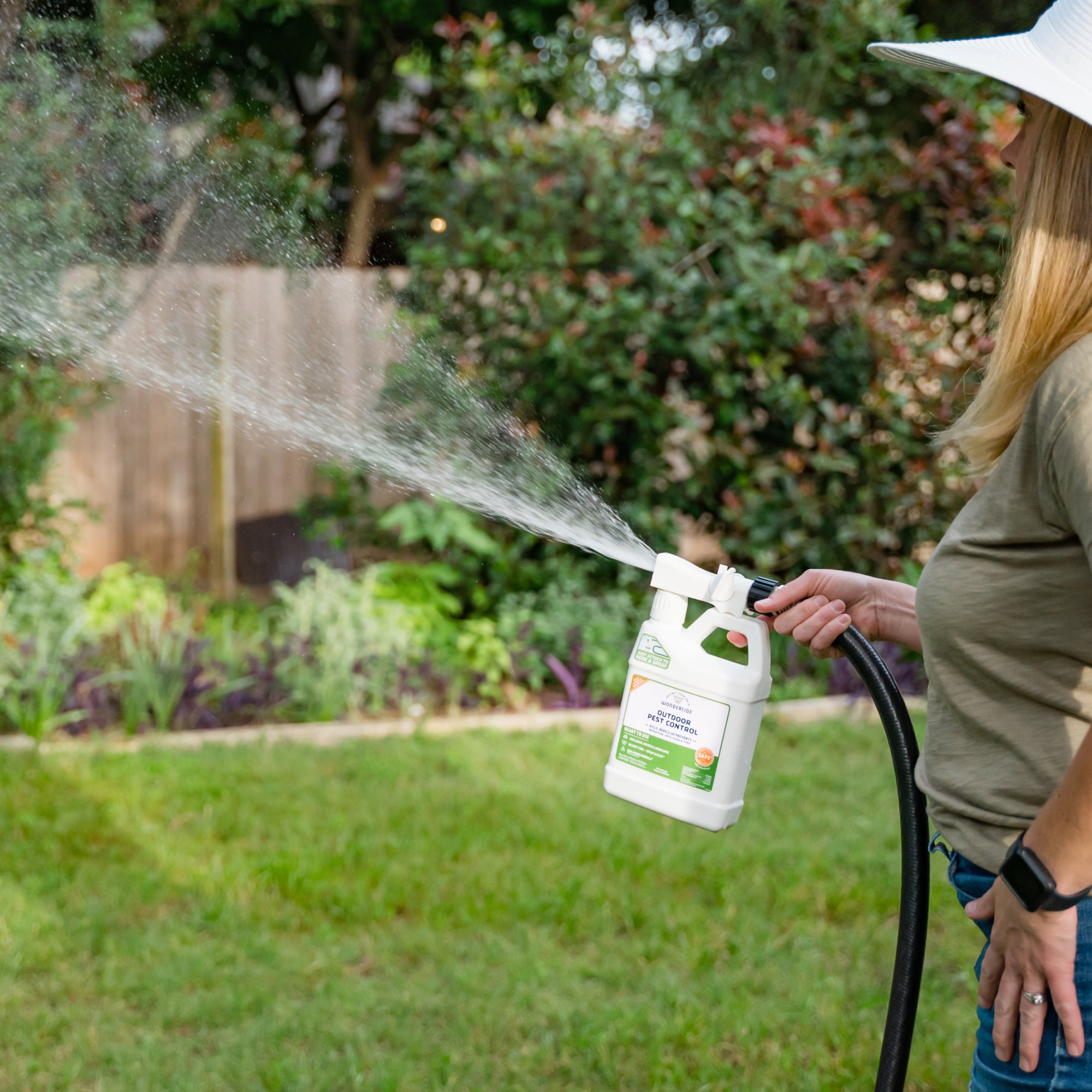 Ready-to-Use Outdoor Mosquito Repelling Spray