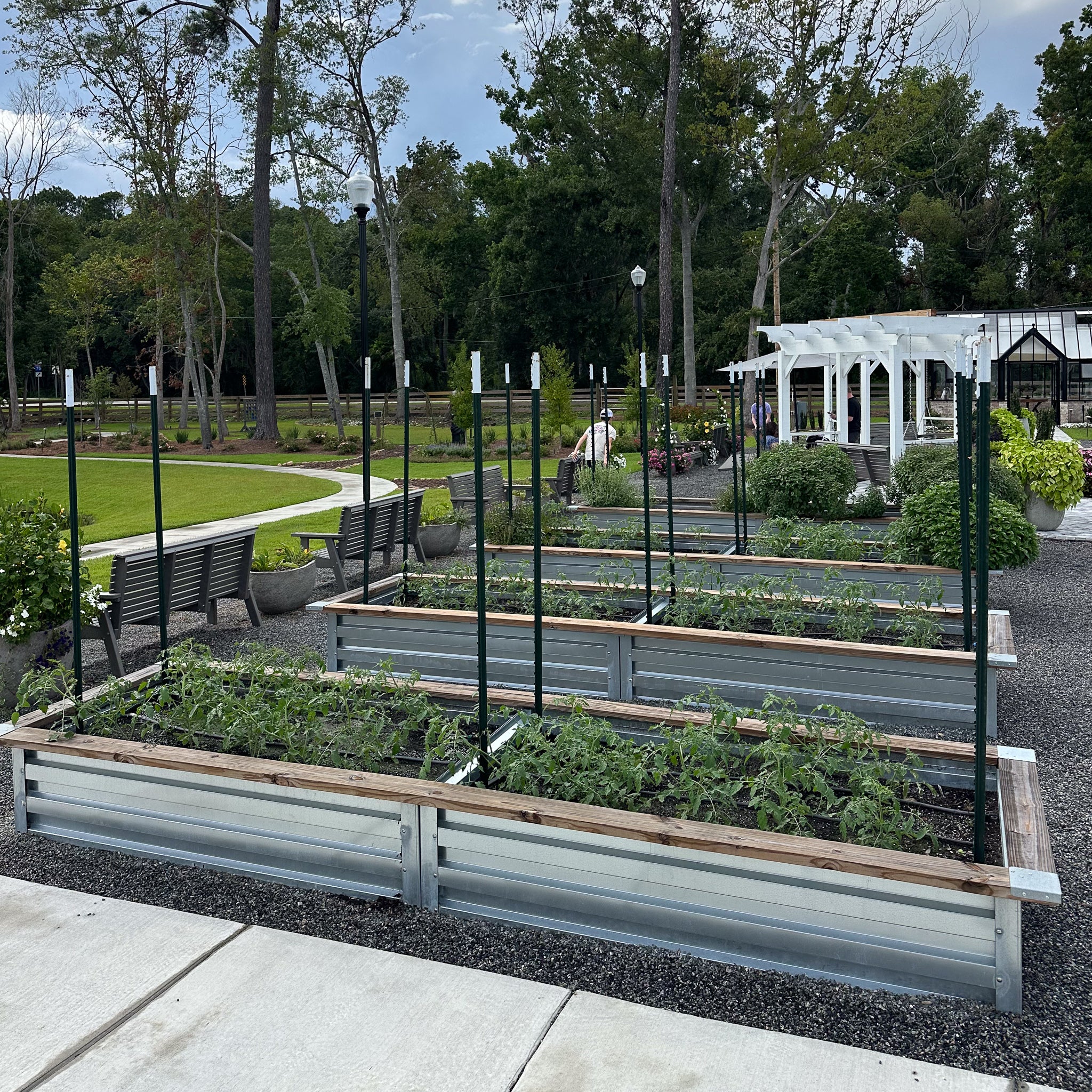 3.5' x 7' Galvanized Steel Raised Garden Bed Kit