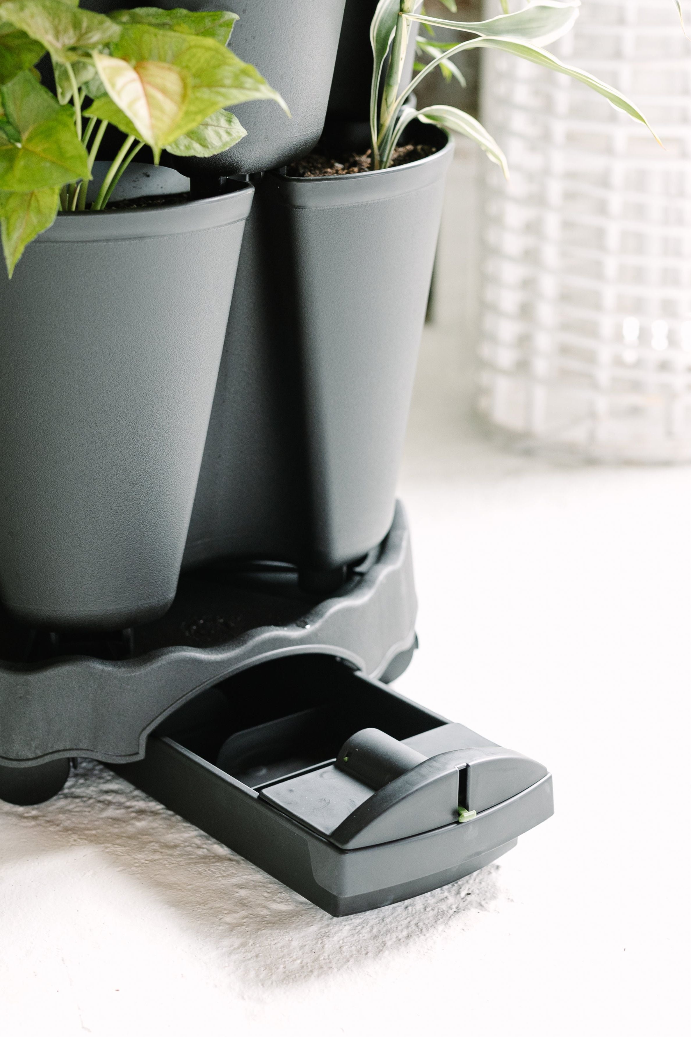 GreenStalk Garden Ultimate Indoor Mover & Plant Stand