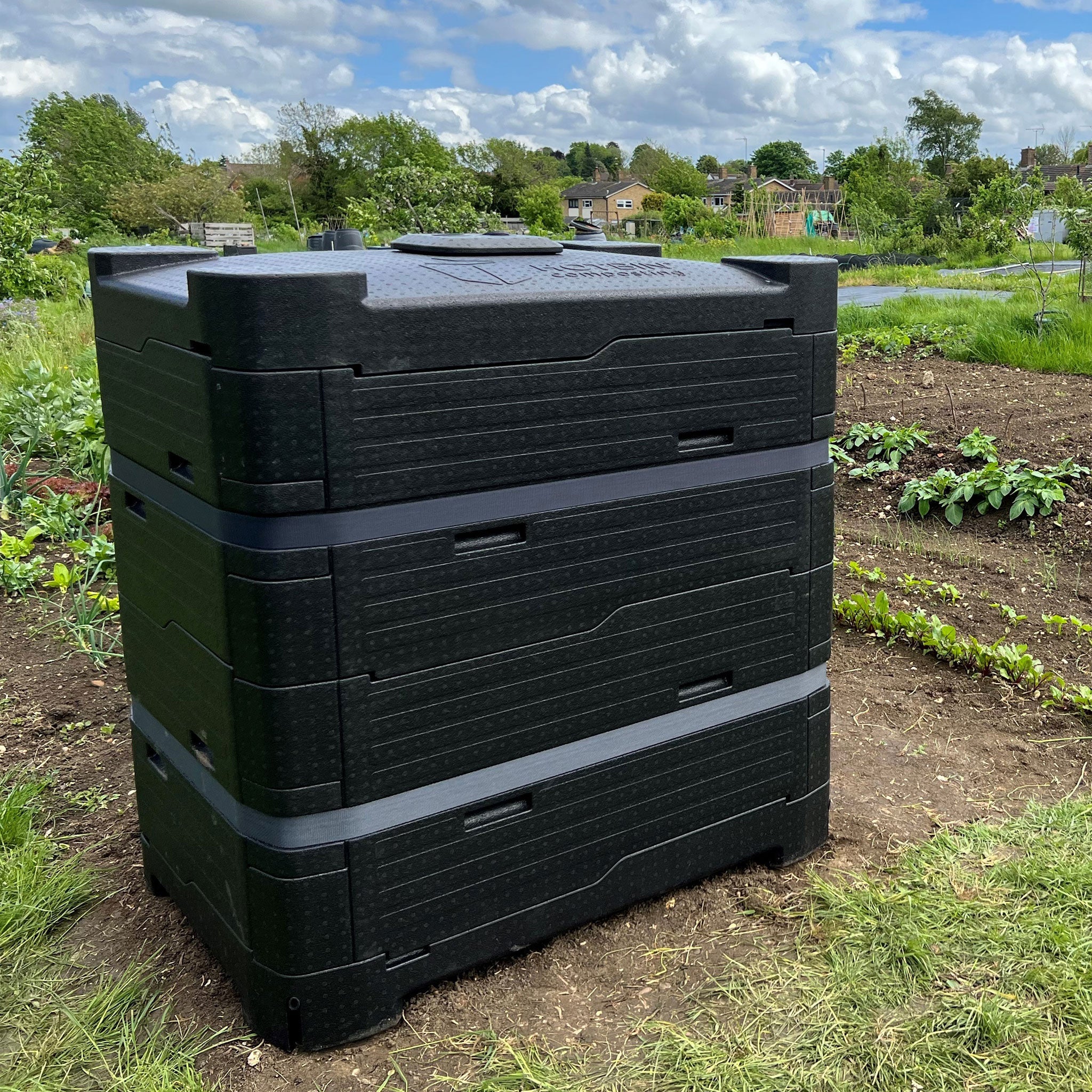 HOTBIN Mega 700 Composter - 24.7 Cubic Feet (185 Gallon) Compost Bin