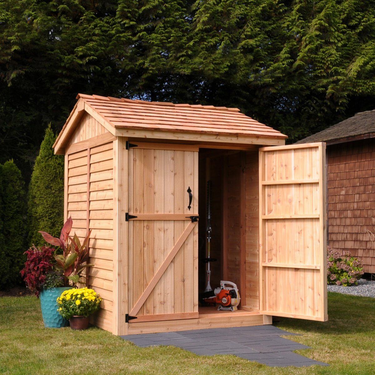 6' x 6' Maximizer Cedar Storage Shed