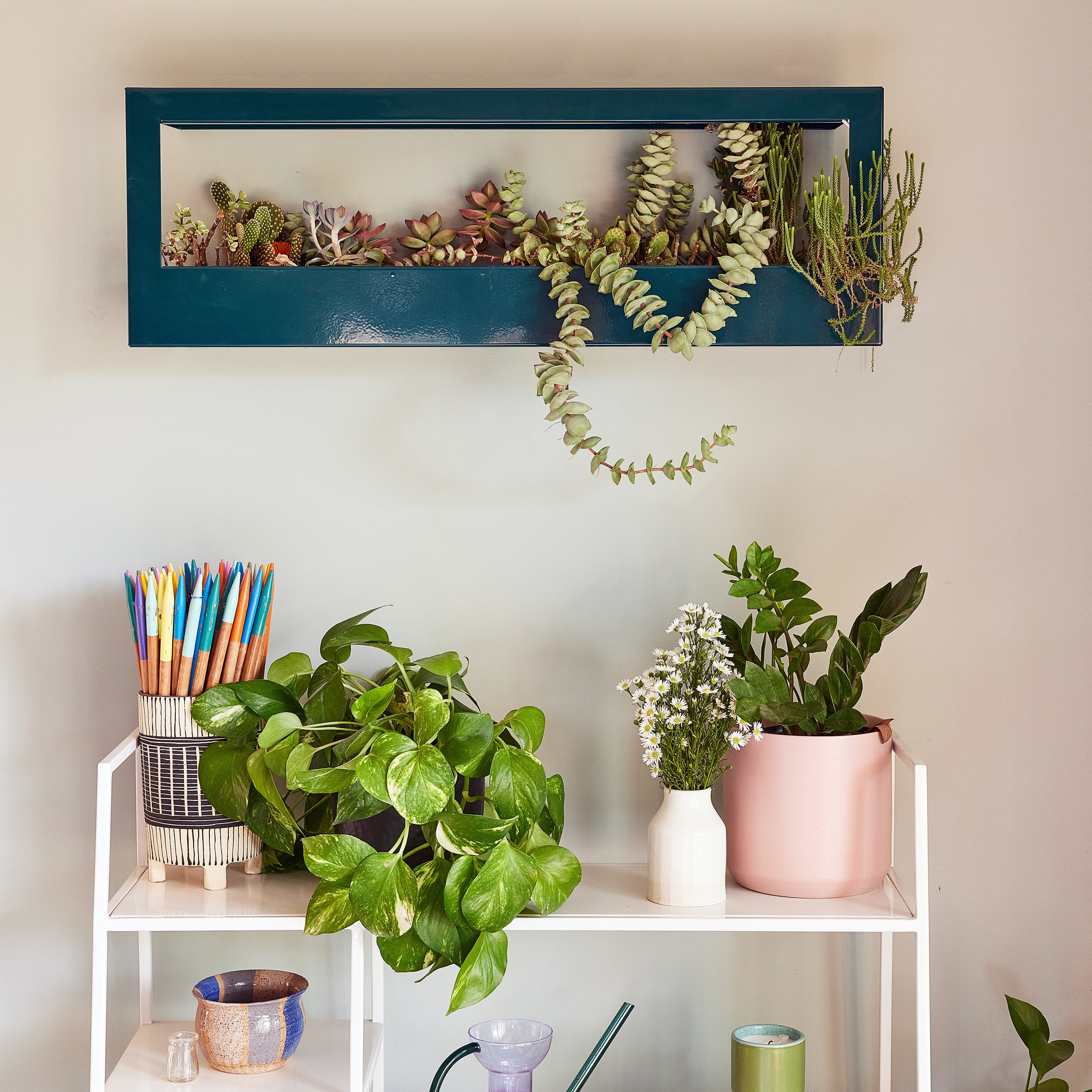 Smart Landscape Growframe - Wall Mounted Grow Light