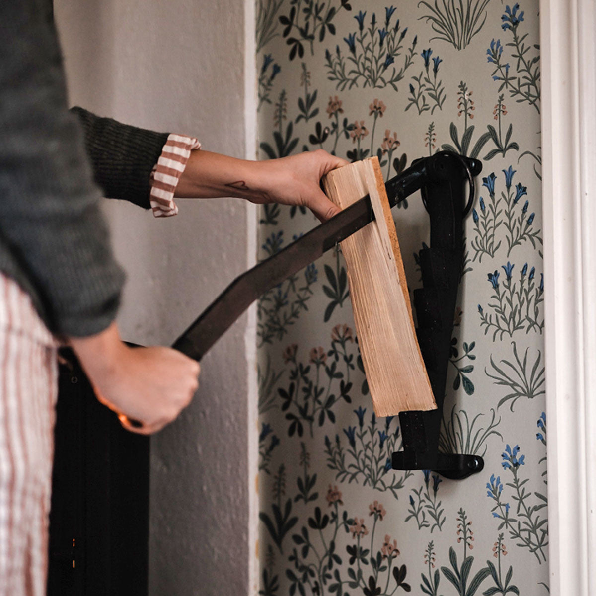 Stikkan Cast Iron Kindling Splitter