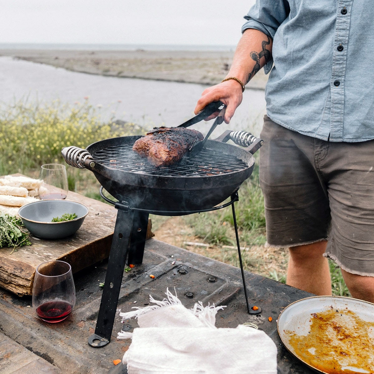 All-in-One Cast Iron Grill - 4 Quart