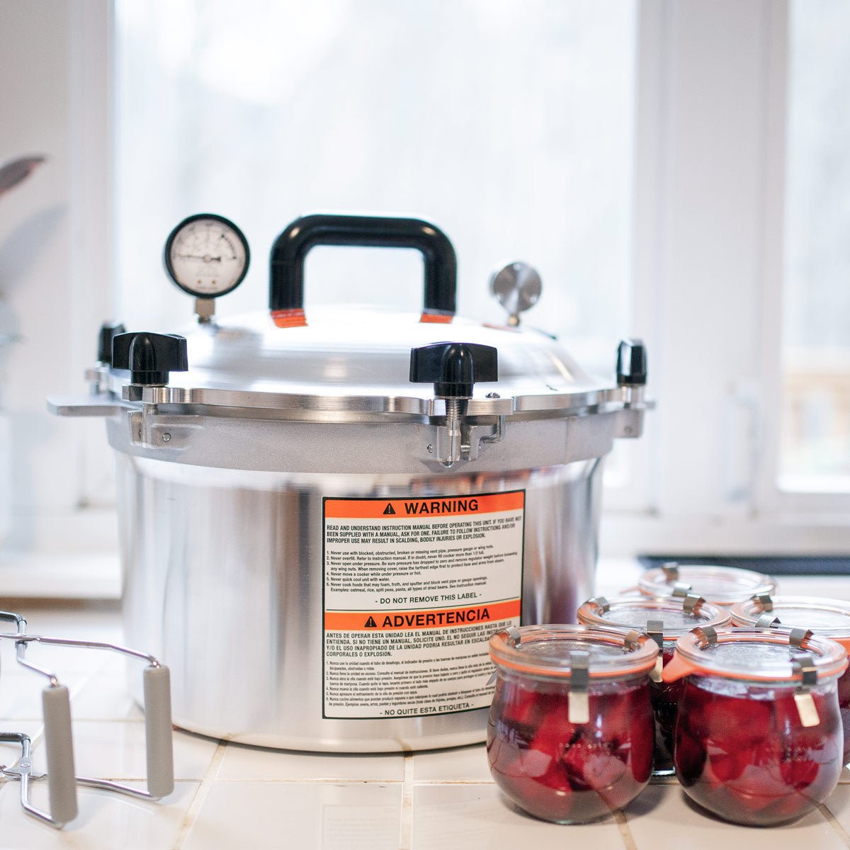 All-American Pressure Canner/Cooker - 15.5 quart