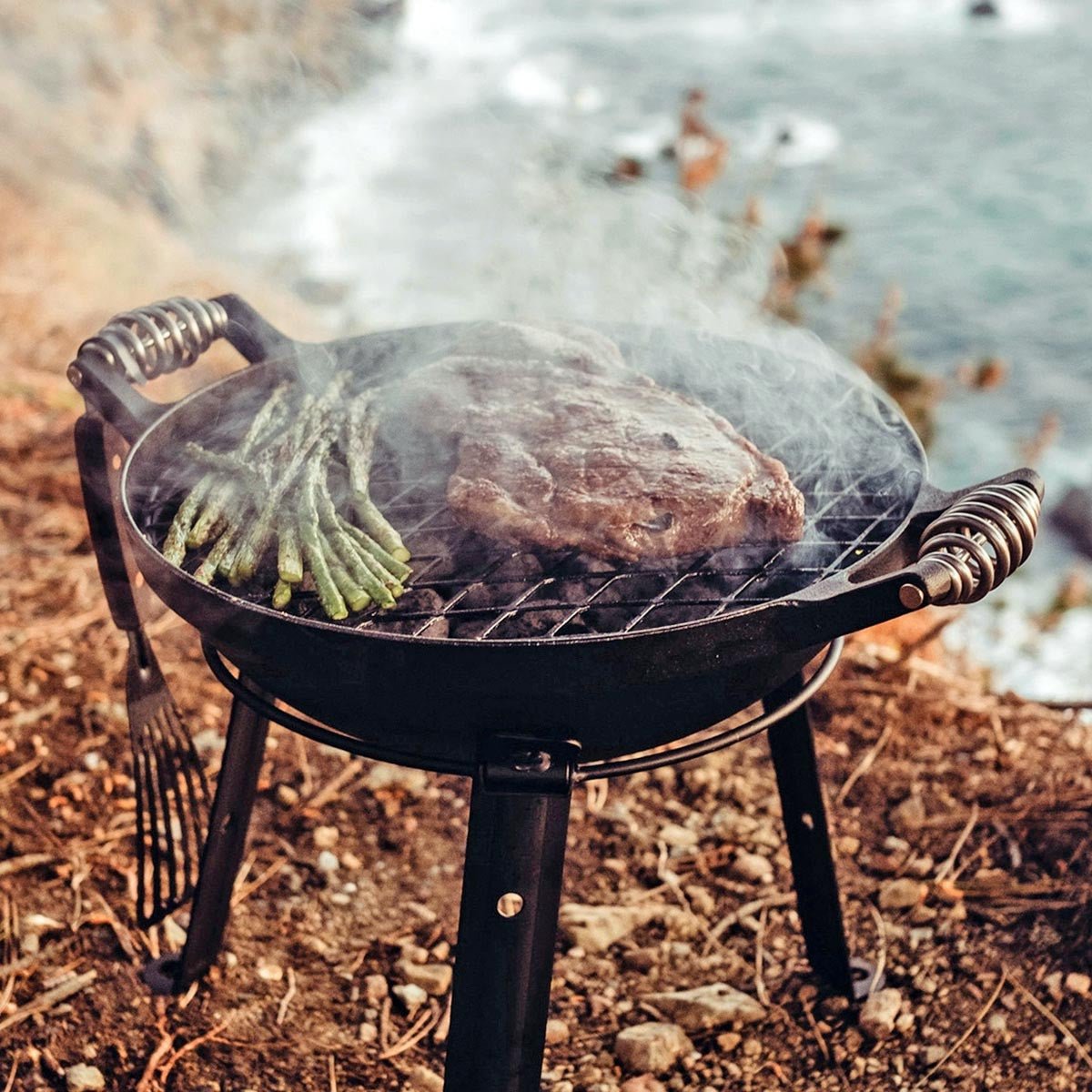 All-in-One Cast Iron Grill - 4 Quart