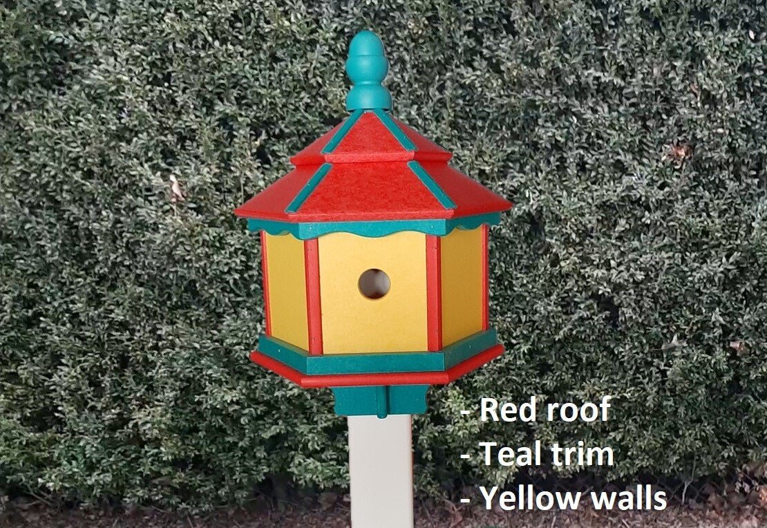 Durable Amish-Made Poly Gazebo Birdhouse With 3 Nesting Holes Red Cedar