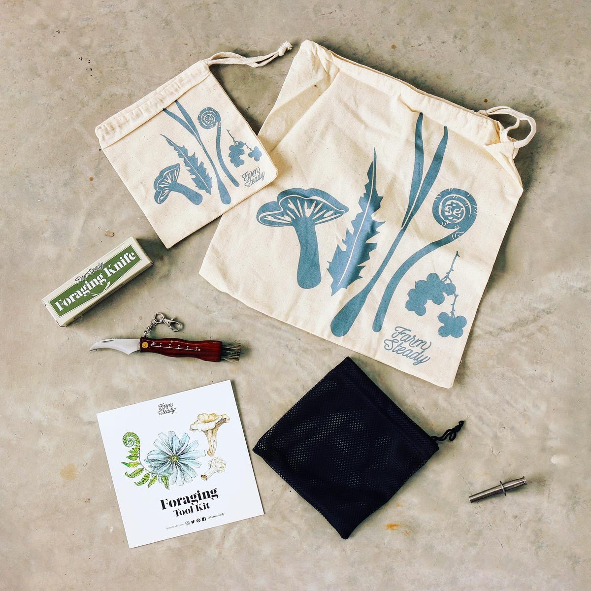 Foraging Essentials Tool Kit
