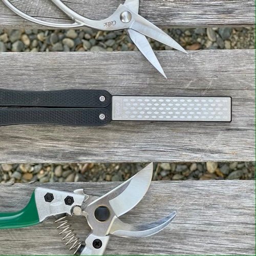 Pocket-Sized Diamond & Carbon Steel Garden Tool Sharpener