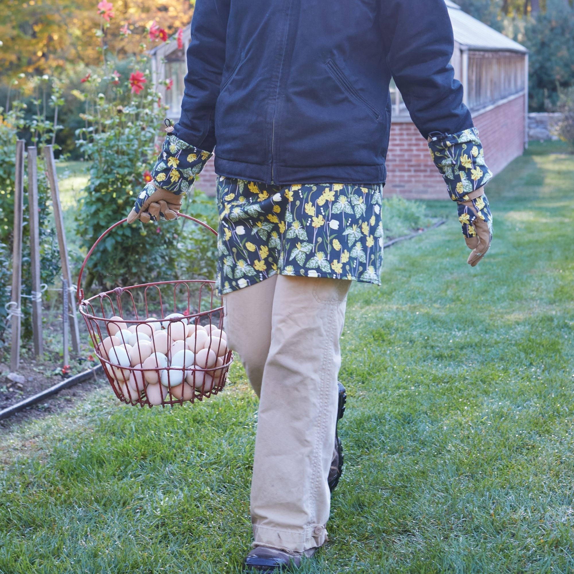 Gardener's Half Apron Heirloom Garden