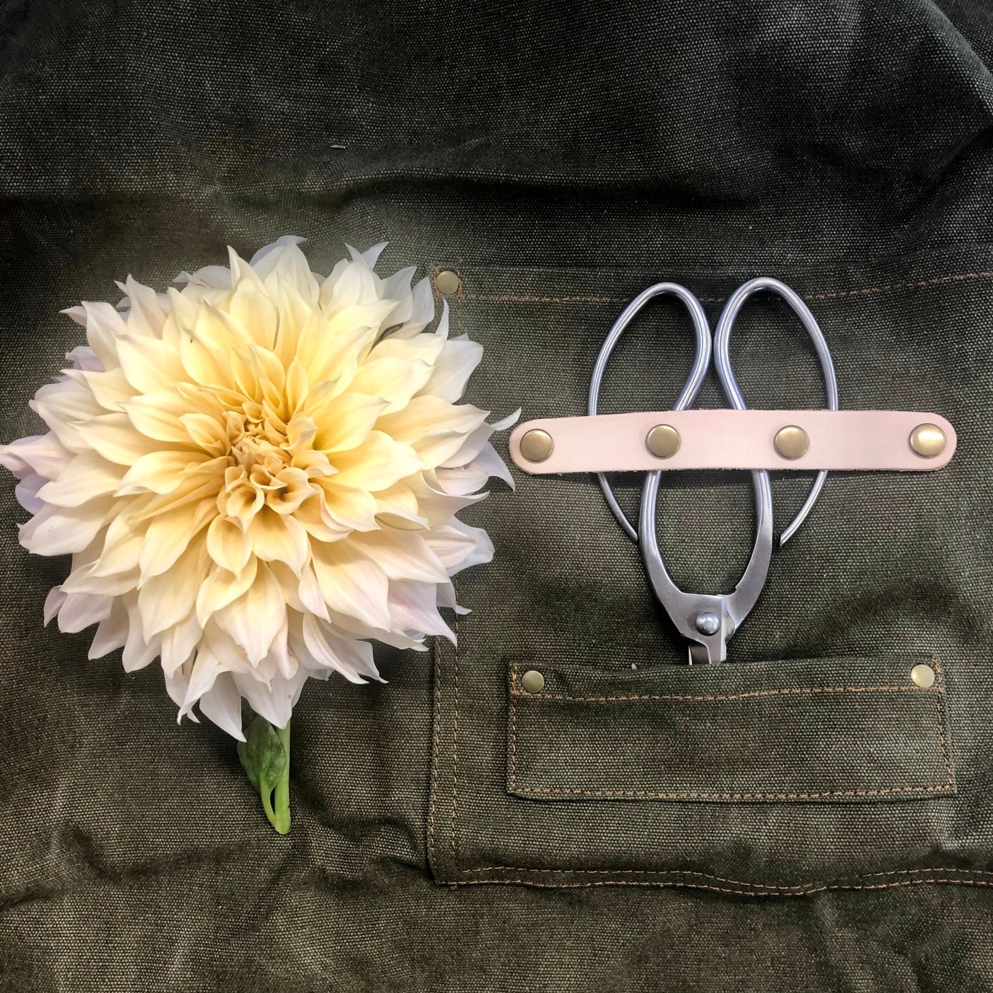 Waxed Canvas Gardening Apron