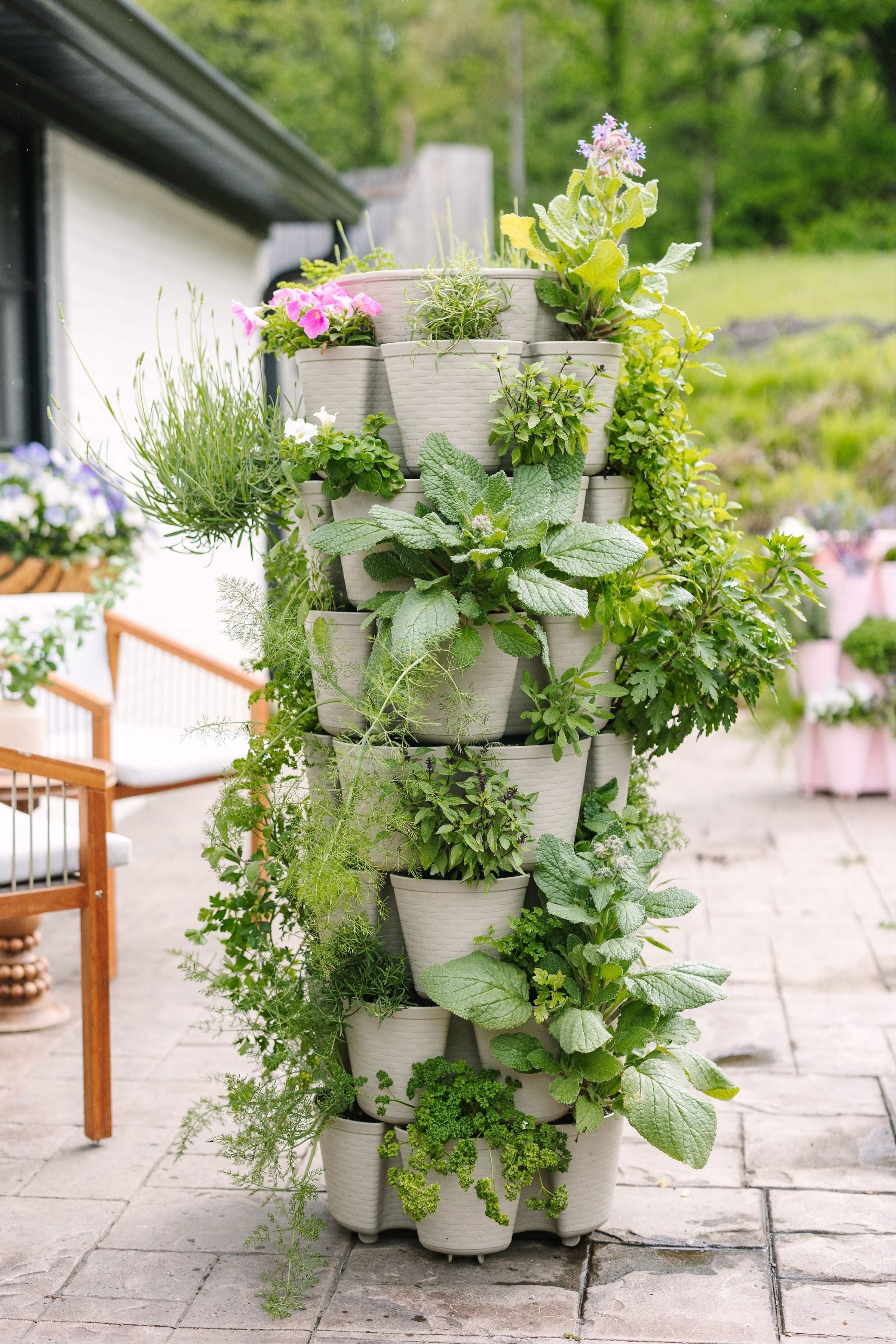 7 Tier "Leaf" GreenStalk Vertical Planter - Basket Weave Texture