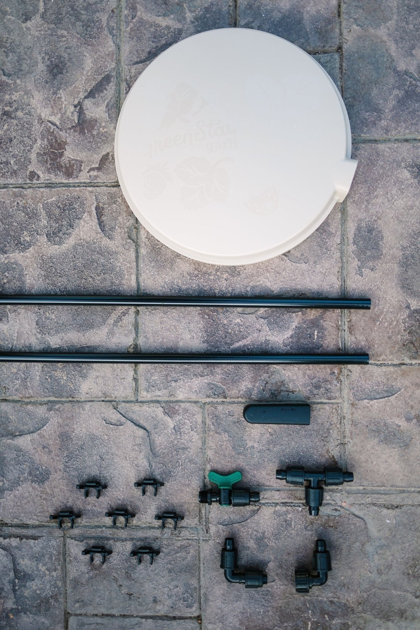 GreenStalk Garden Spring - Watering System Evergreen