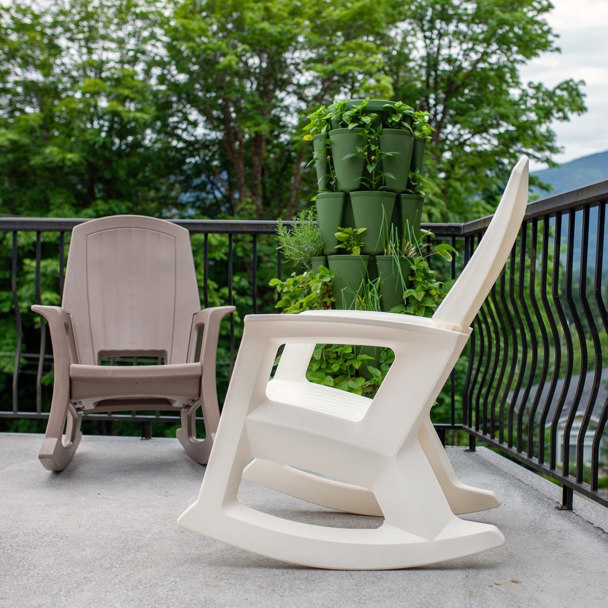 Heavy Duty Rockaway Outdoor Porch Rocking Chair white