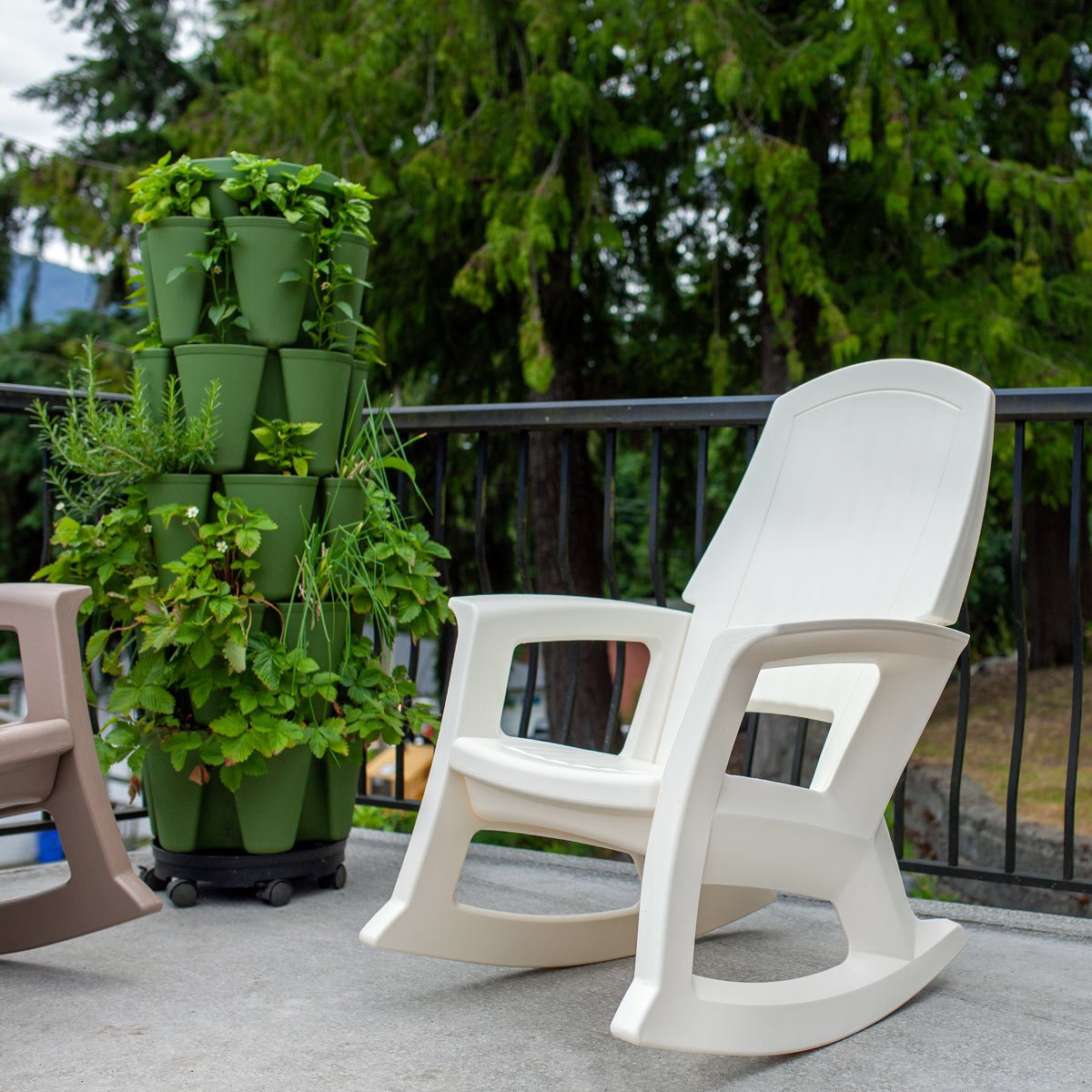 Heavy Duty Rockaway Outdoor Porch Rocking Chair white