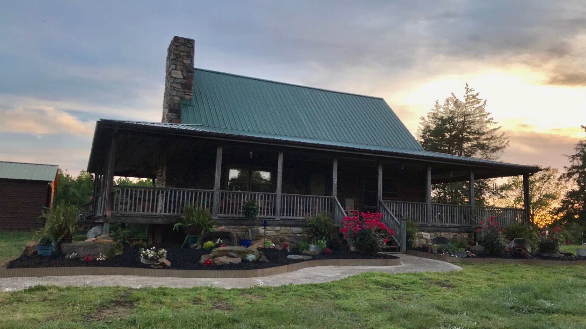 Corrugated Metal Landscape Edging - 10' Lengths