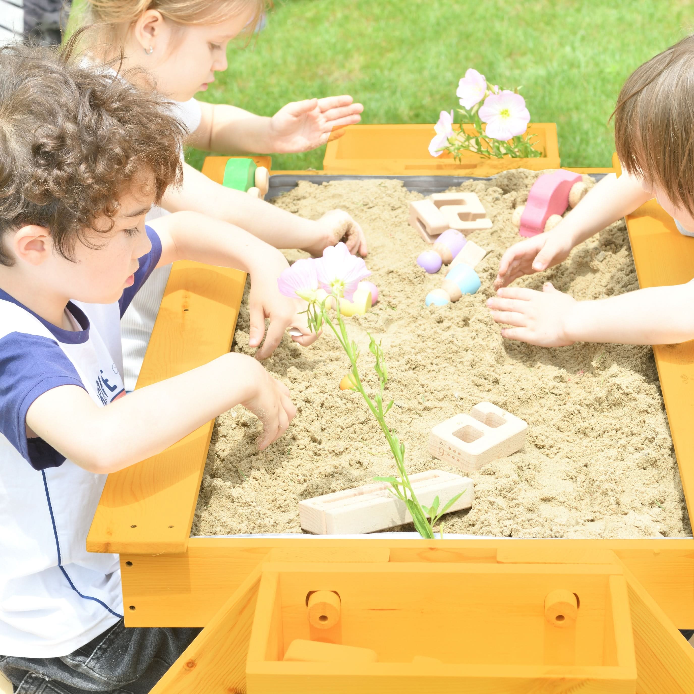 Mojave Picnic Table & Sensory Play Station - 3' Long