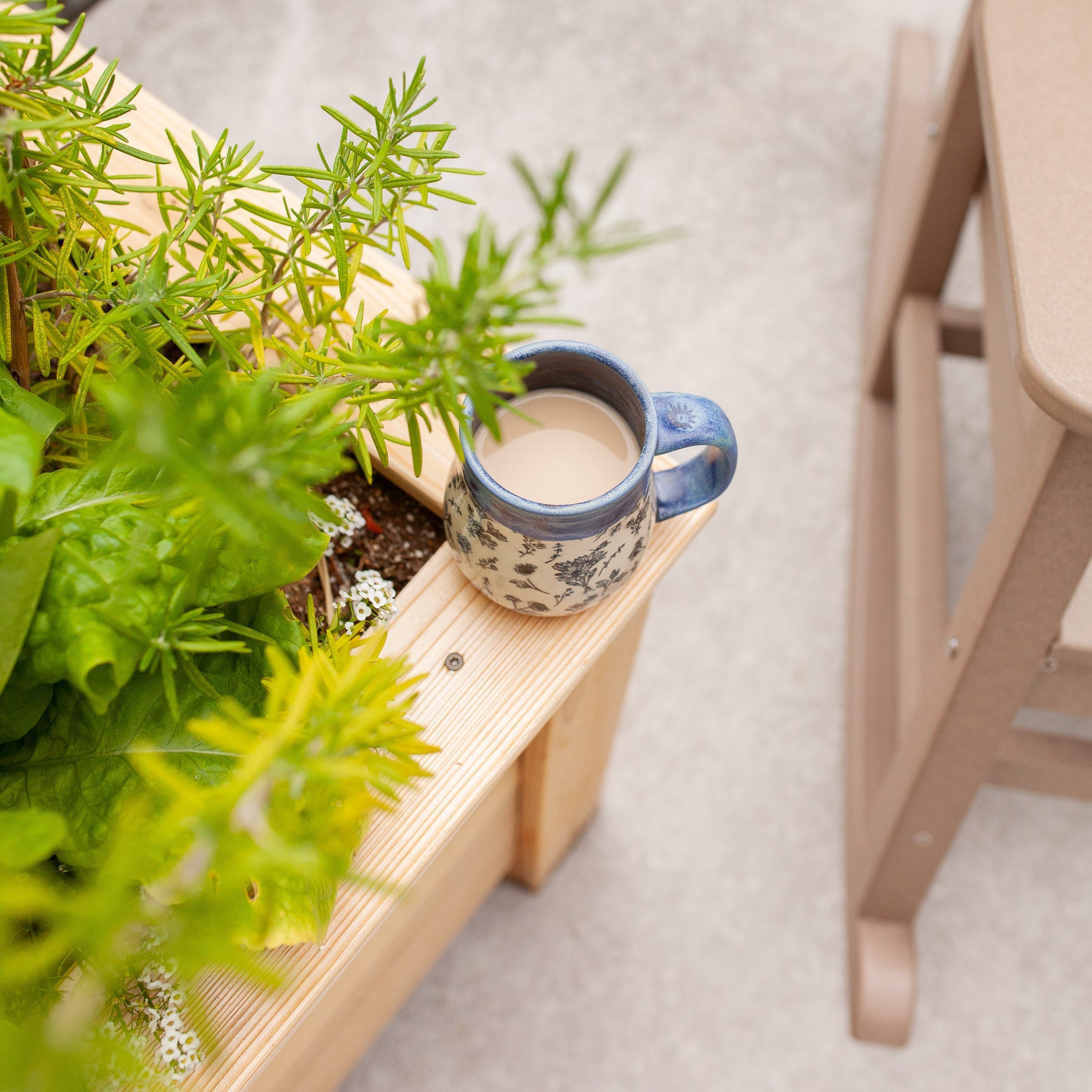 Natural Cedar Planter Boxes 14" 14" option3