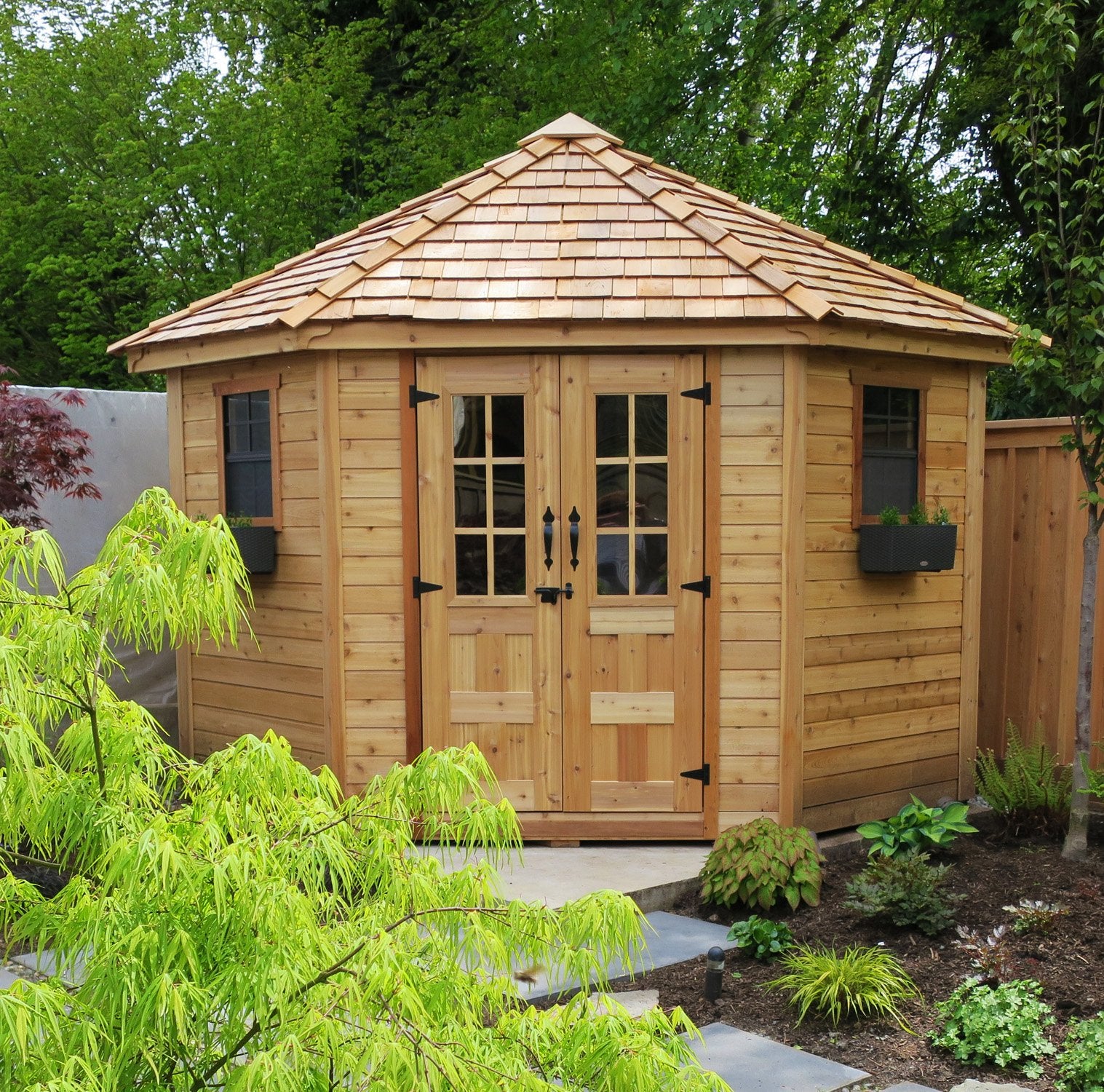 9' x 9' Western Red Cedar Penthouse Shed - Eartheasy