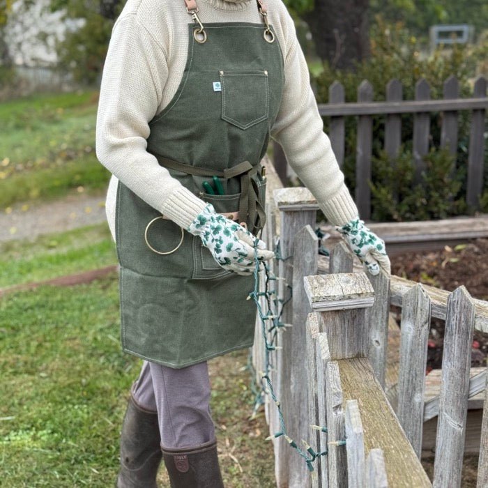 Waxed Canvas Gardening Apron (Dark Green) option3
